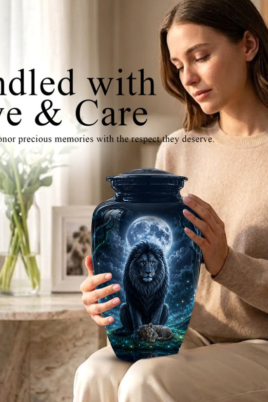 Lion And Moon Memorial Urn - Lion Adult Male Funeral Urns For Ashes